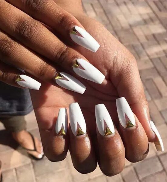 Golden 3D Triangles #coffinnails #whitenails #trendypins