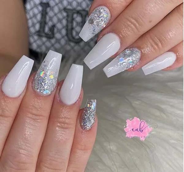 Silver Dust Accent White Nails #coffinnails #whitenails #trendypins