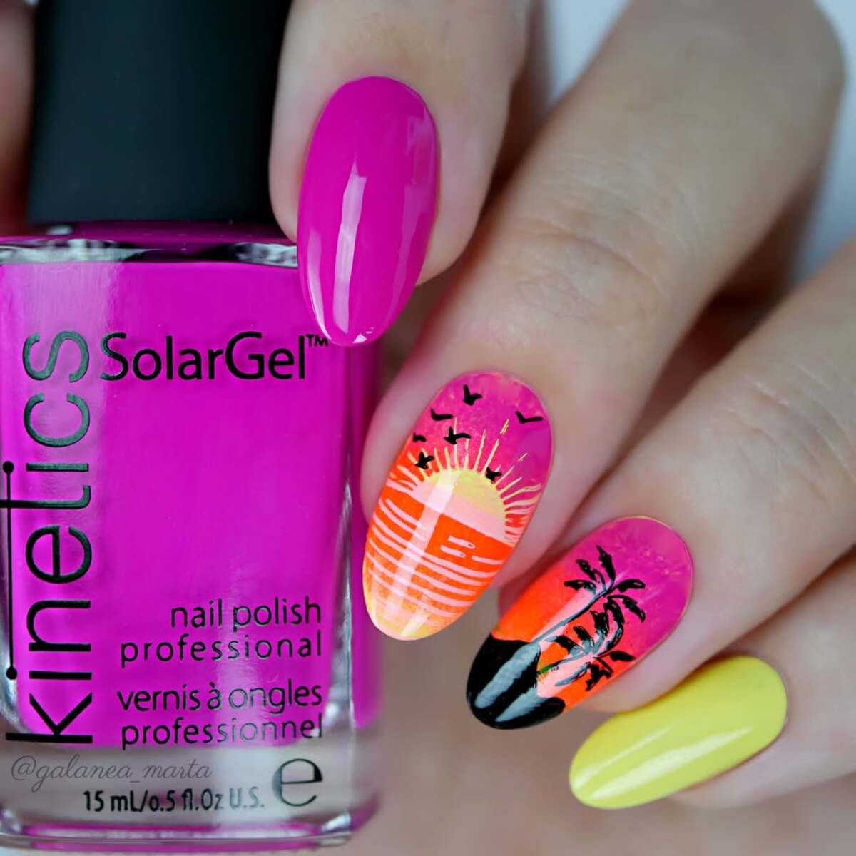 19. Sunset and Palm Trees for a Vacation Vibe