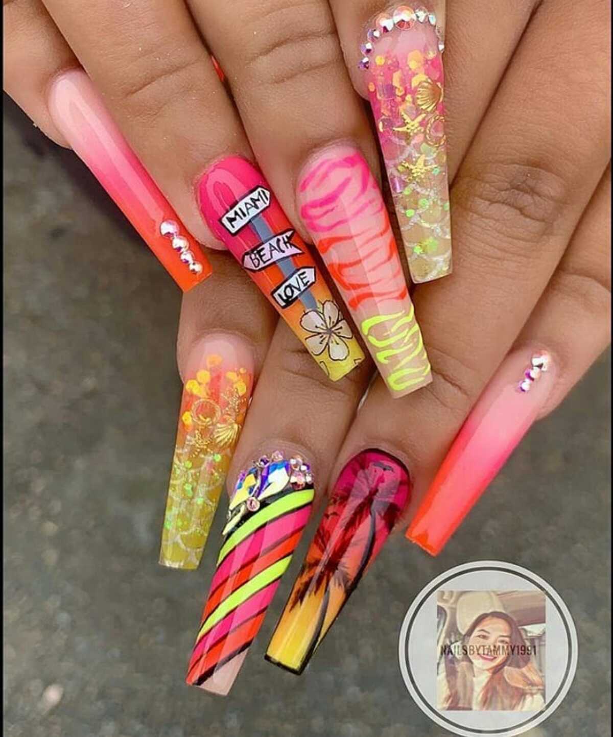 28. Miami Beach-Inspired Extravaganza