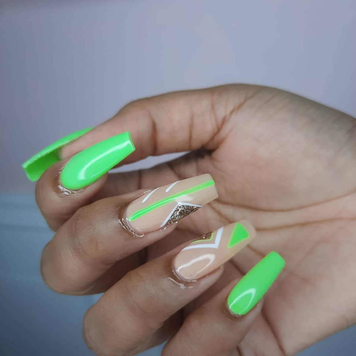 15. Neon Green and Nude with Chic Geometric Accents