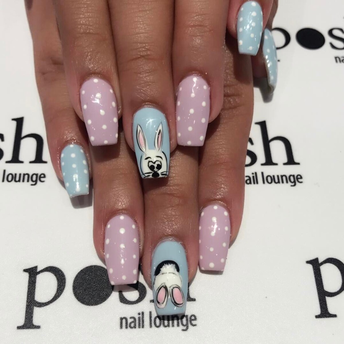 19. Bunny Face and Fluffy Tail Accent Nails