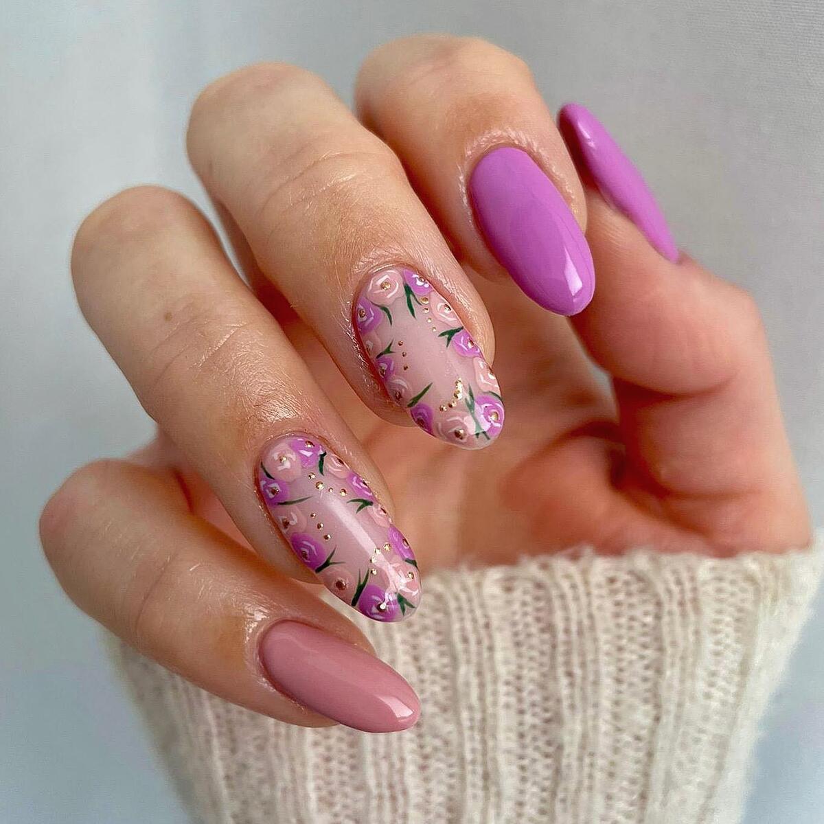 12. Soft Lilac Rose Accents