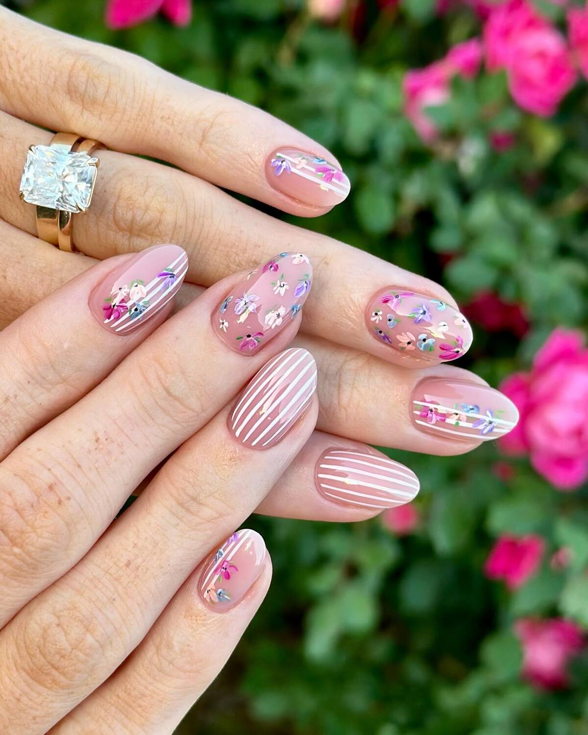 17. Romantic Striped Floral Art
