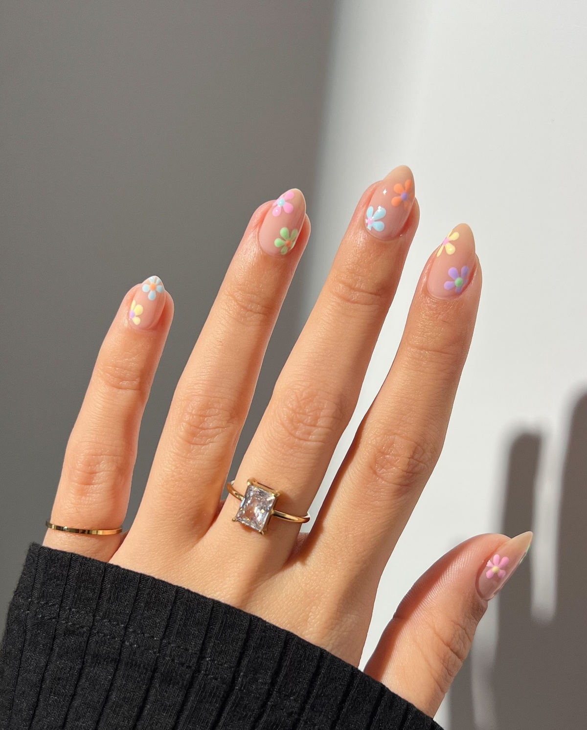 22. Minimalist Pastel Blossom Accents