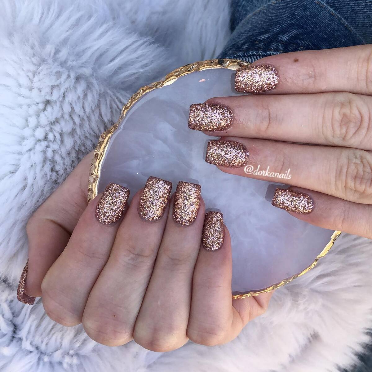 20. All-Over Rose Gold Glitter Nails