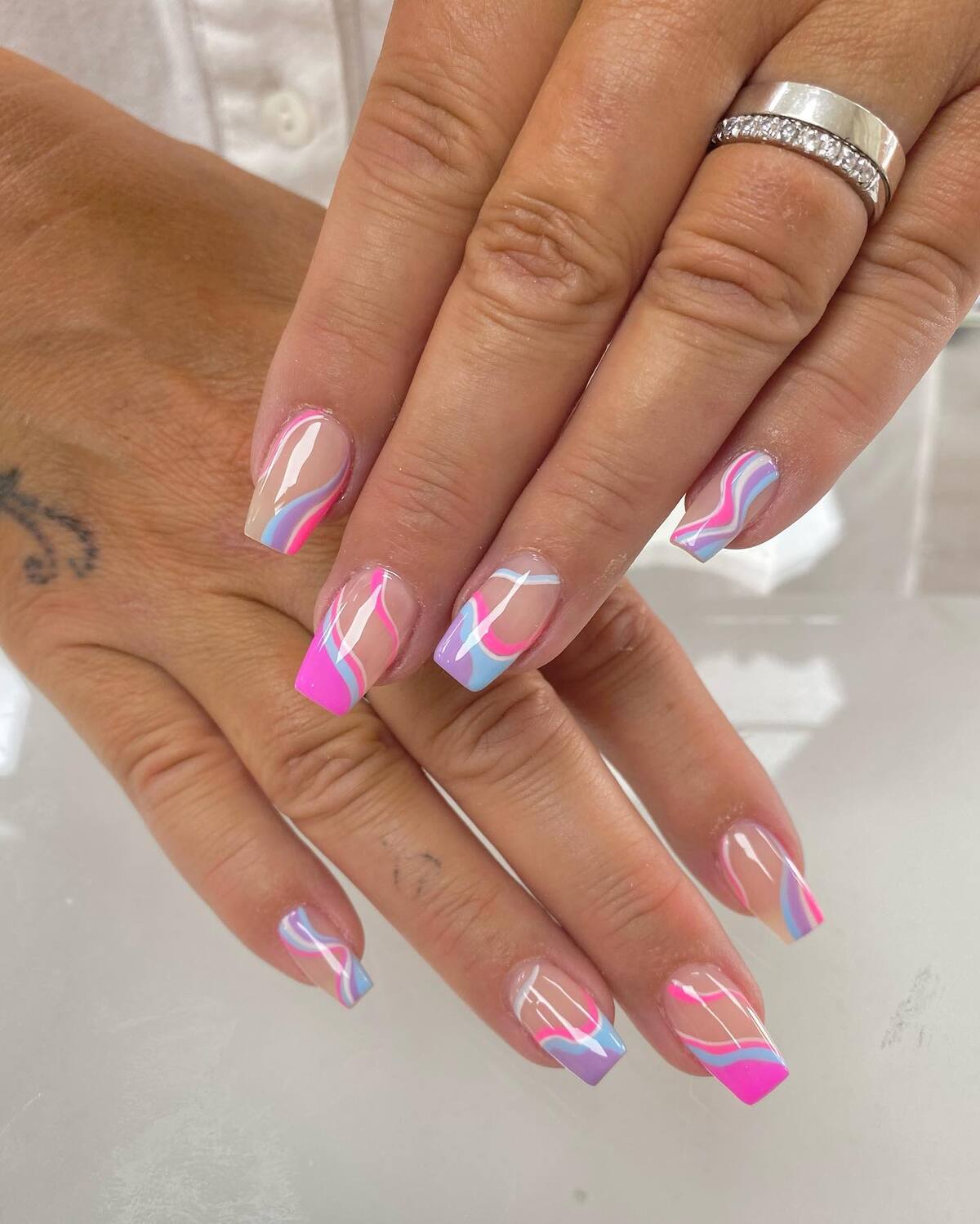 9. Delicate Pastel Neon Streaks