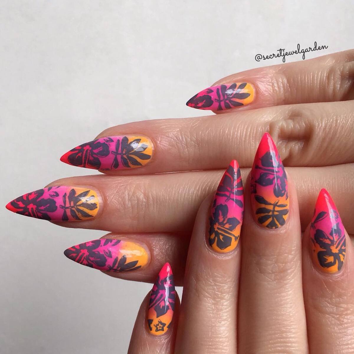 9. Sunset Gradient with Island Vibes