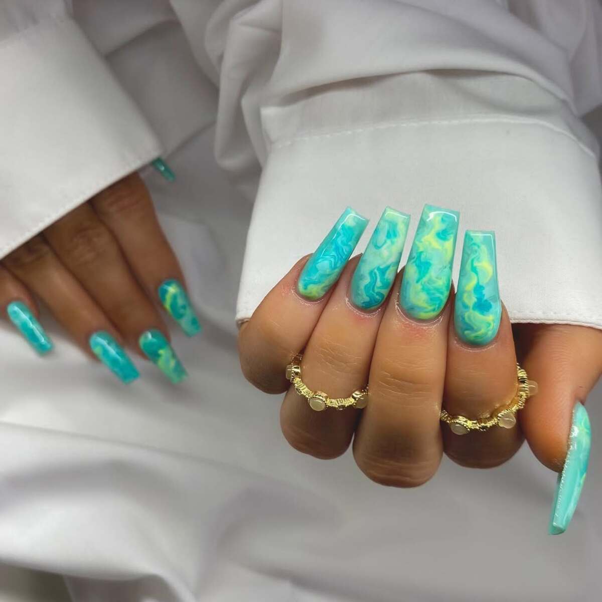 15. Ocean Swirl Coffin Nails in Mint and Lime