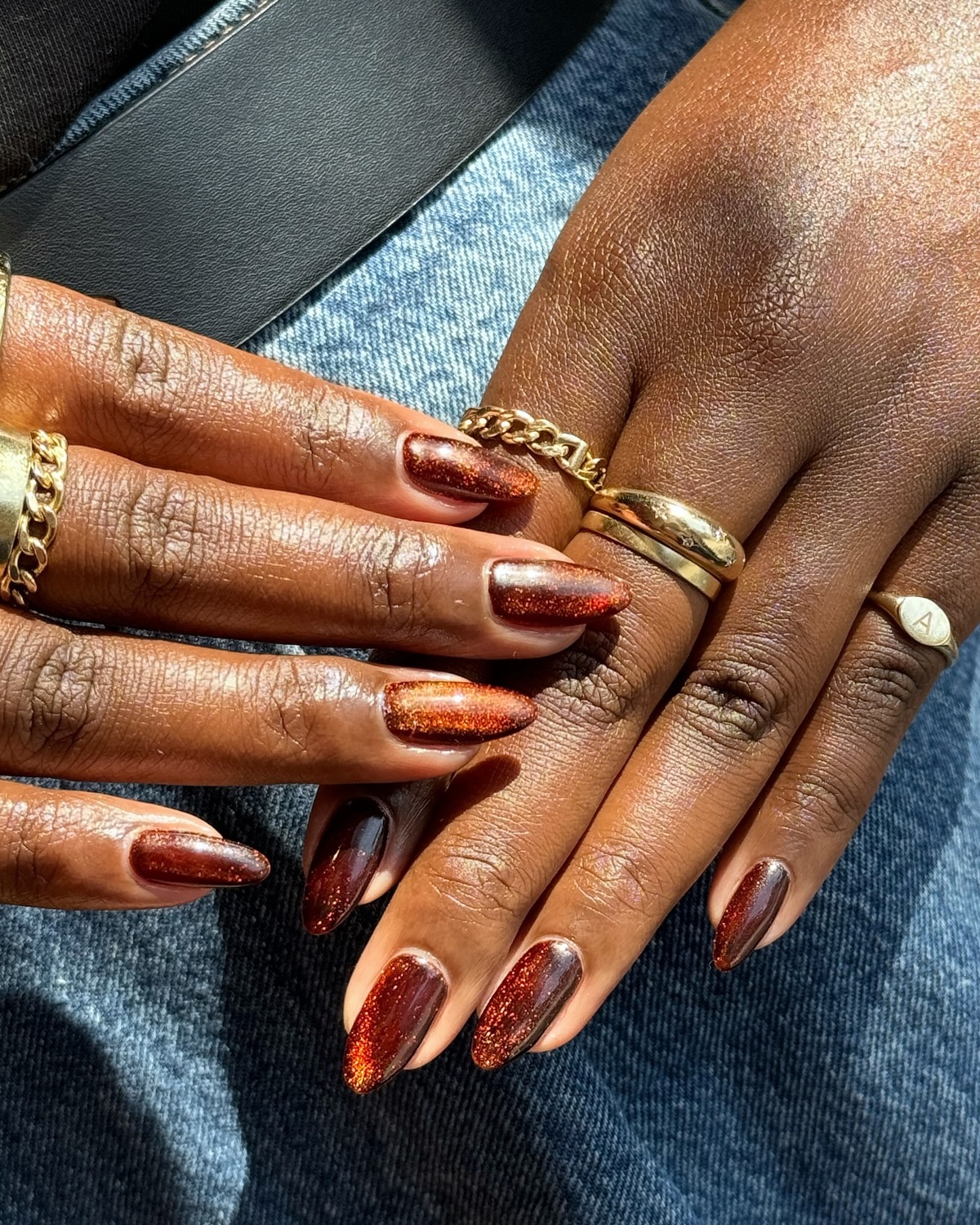 31. Burnt Copper Sparkle with Almond Shape