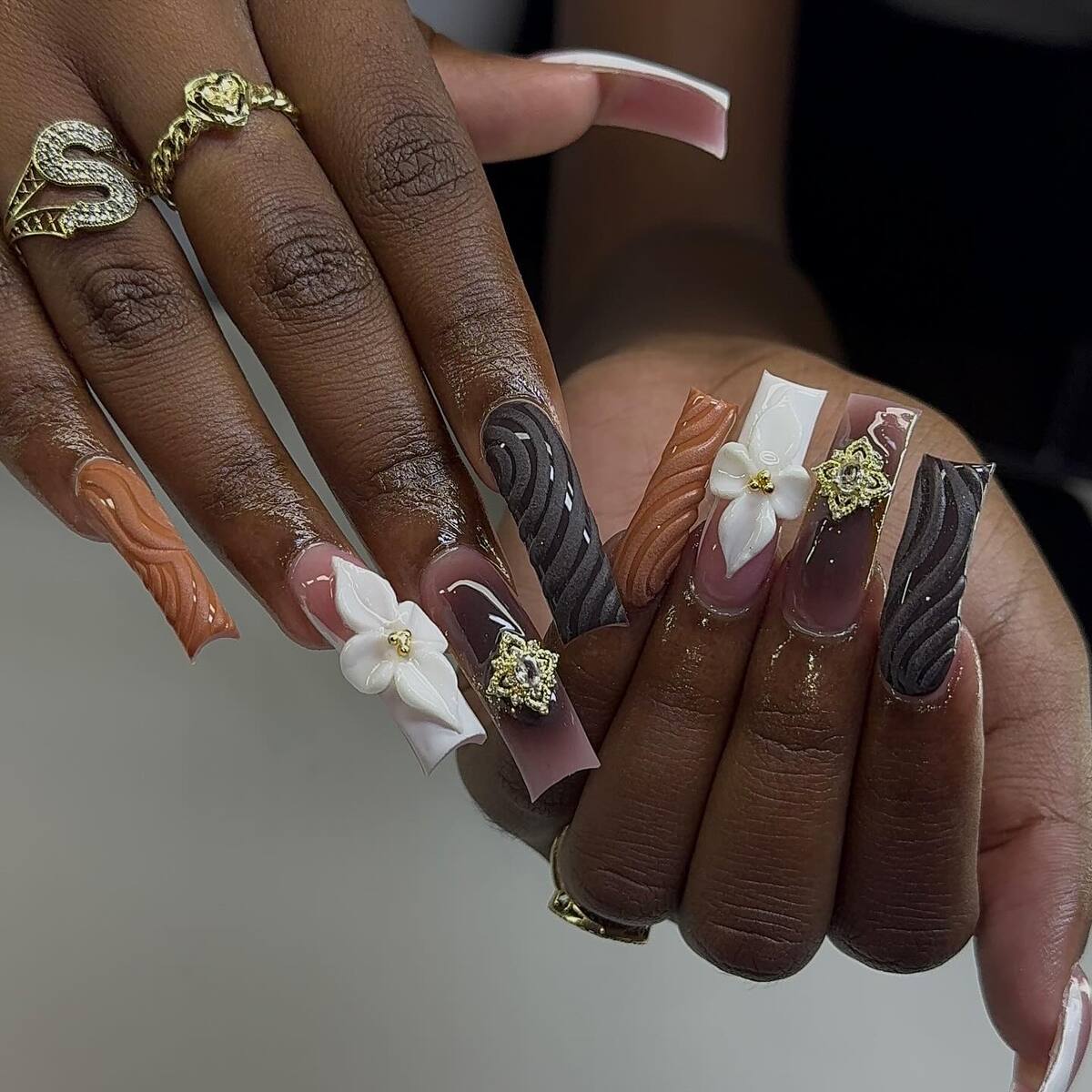 5. Textured Elegance with Floral 3D Art