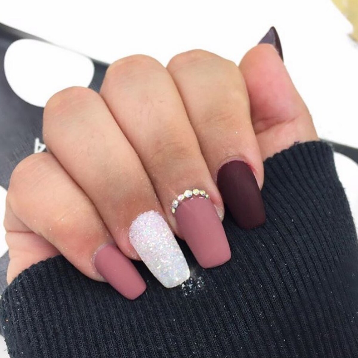 6. Matte Mauves and Sparkle for a Chic Autumn Look
