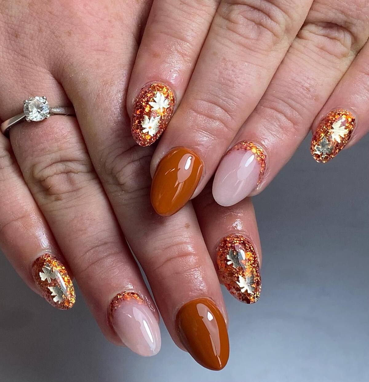 21. Autumn Glow with Glitter and Maple Charm