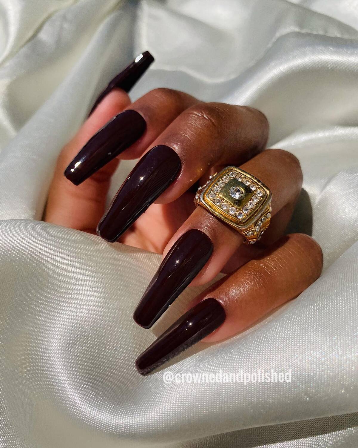 13. Deep Merlot Sophistication with a Glossy Finish