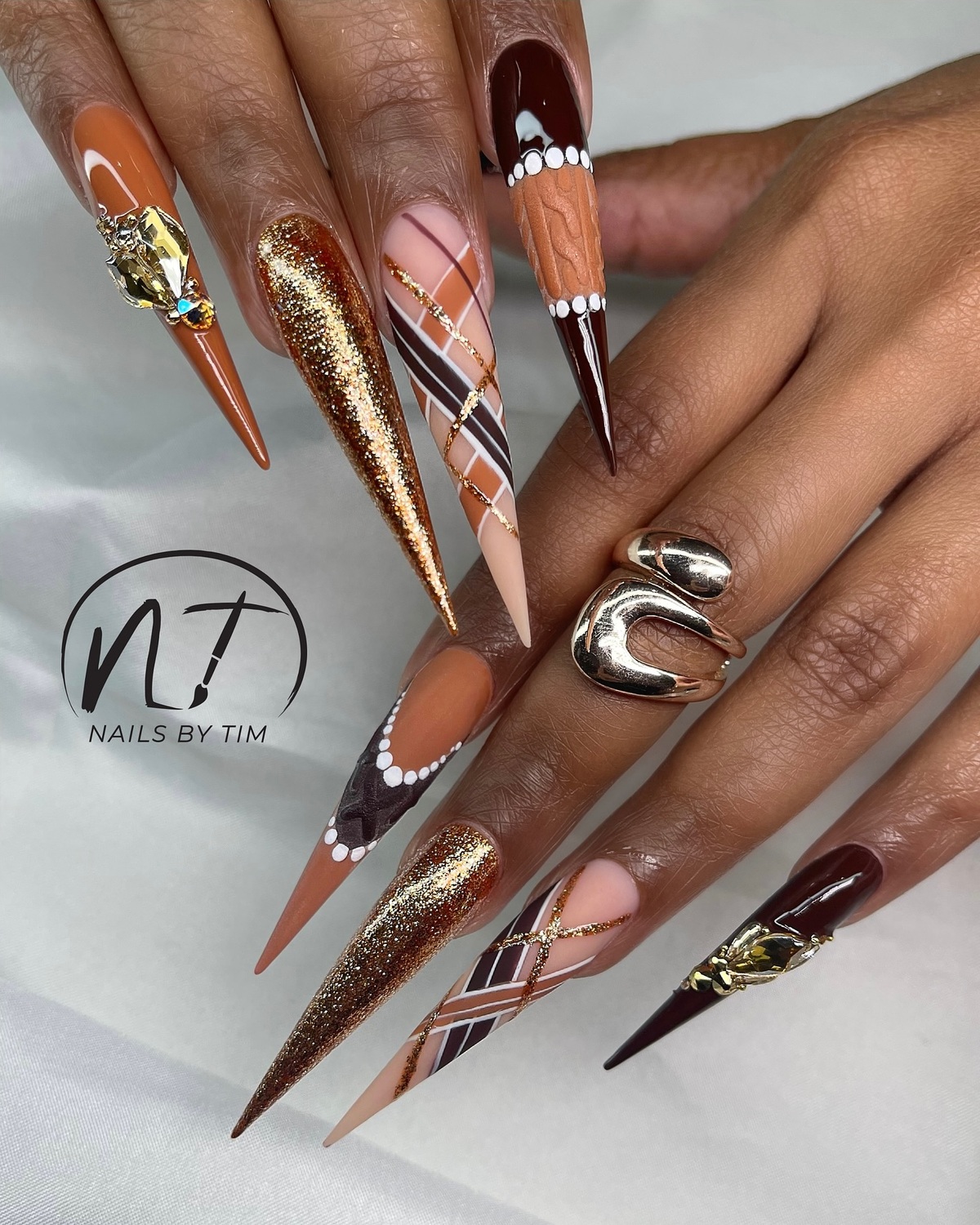 2. Luxe Autumn Mix with Chocolate and Gold Accents