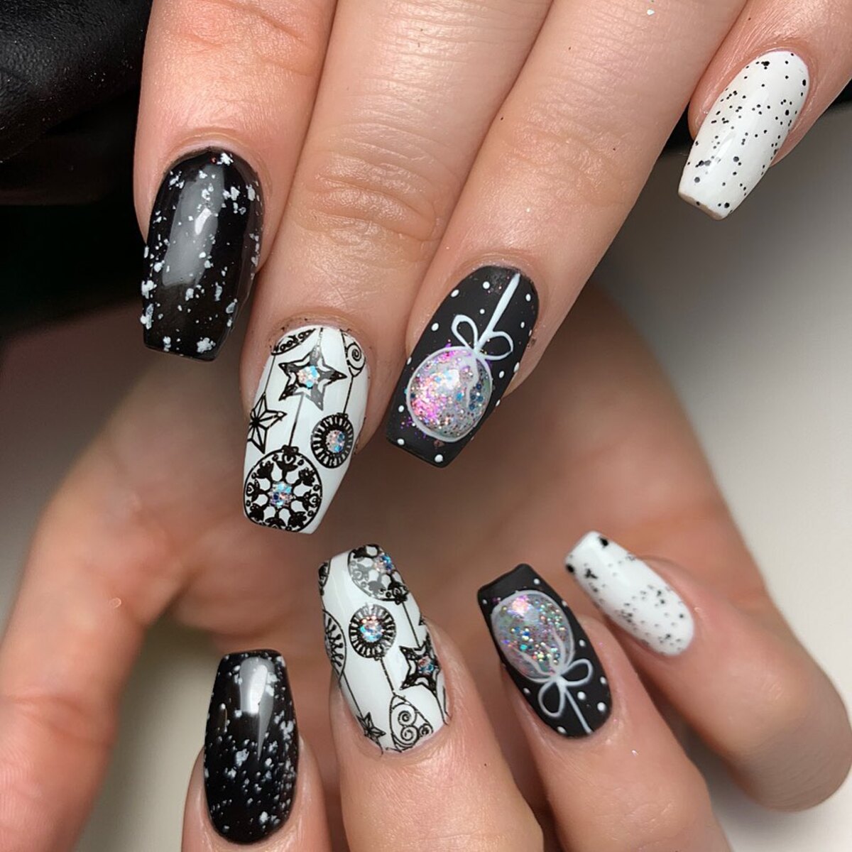 8. Sparkling Christmas Ornament Nails