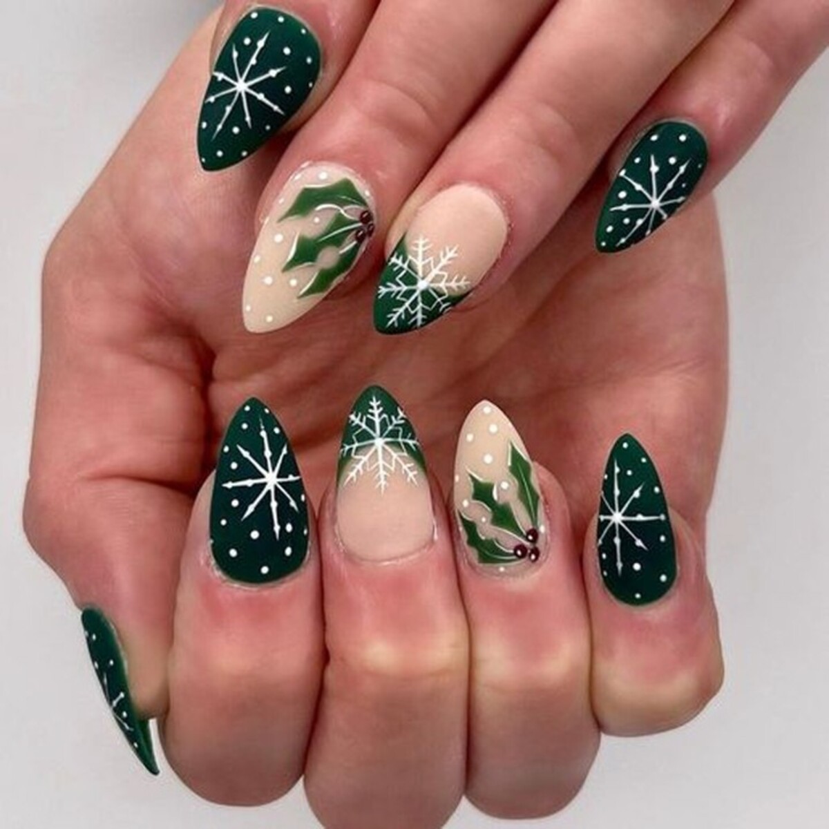 20. Holly and Snowflake Magic