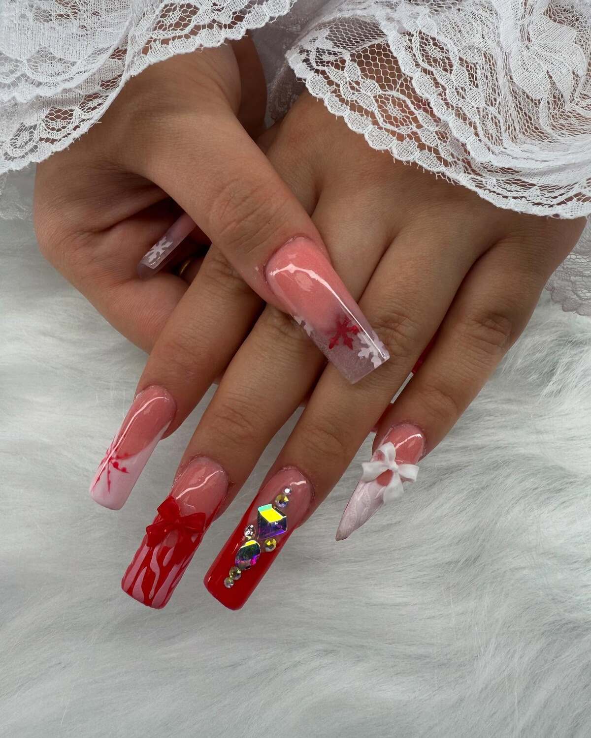 18. Red Bow & Crystal Christmas Nails