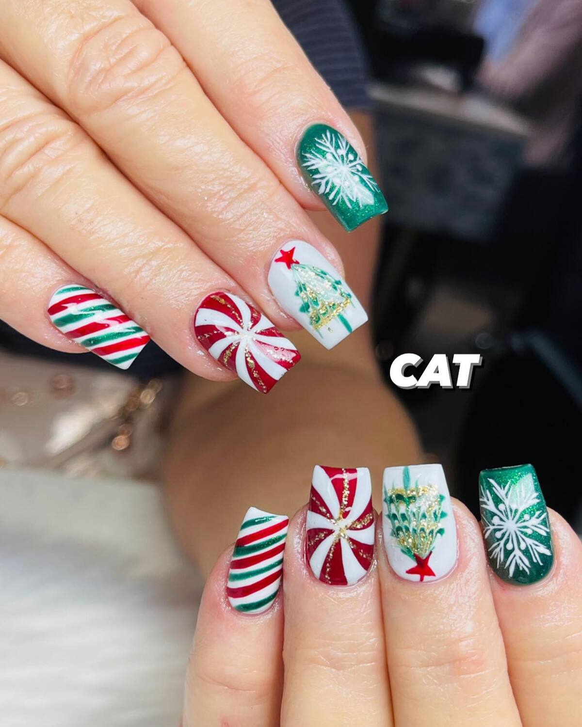 1.Christmas Magic on Your Fingertips