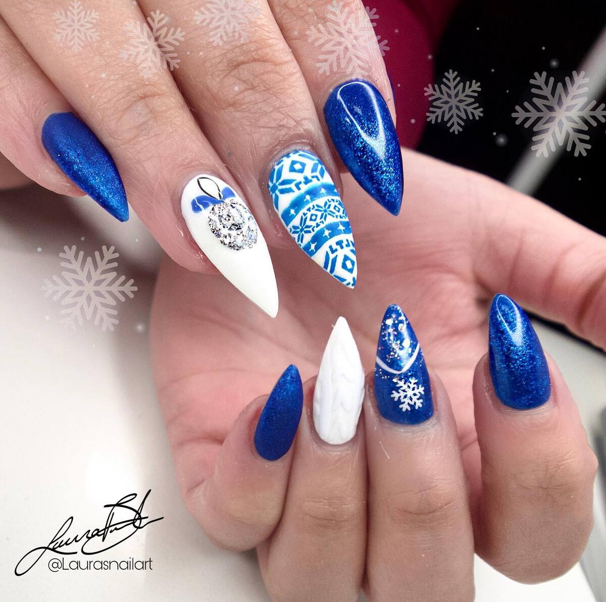 24. Frosty Blue Christmas Elegance