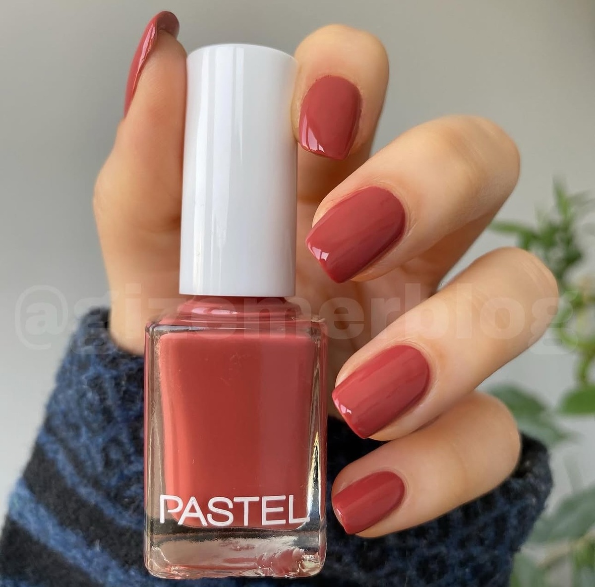 21. Warm Terracotta Charm