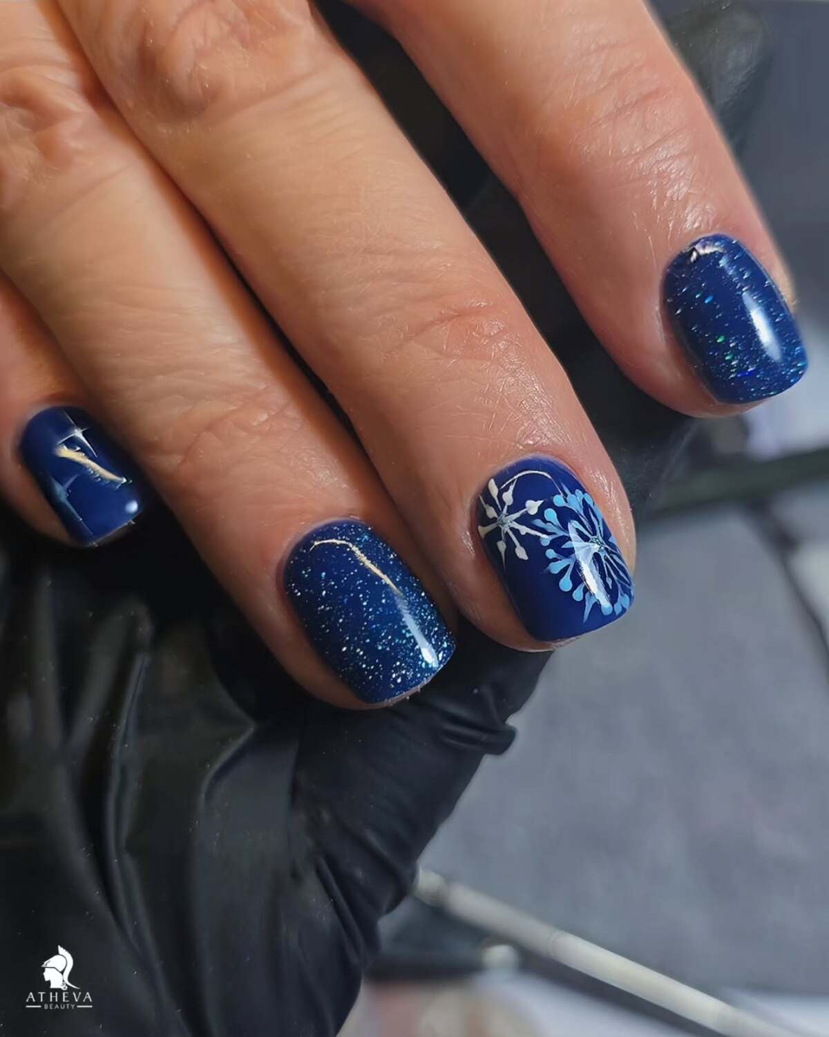 25. Midnight Snowflake Sparkle