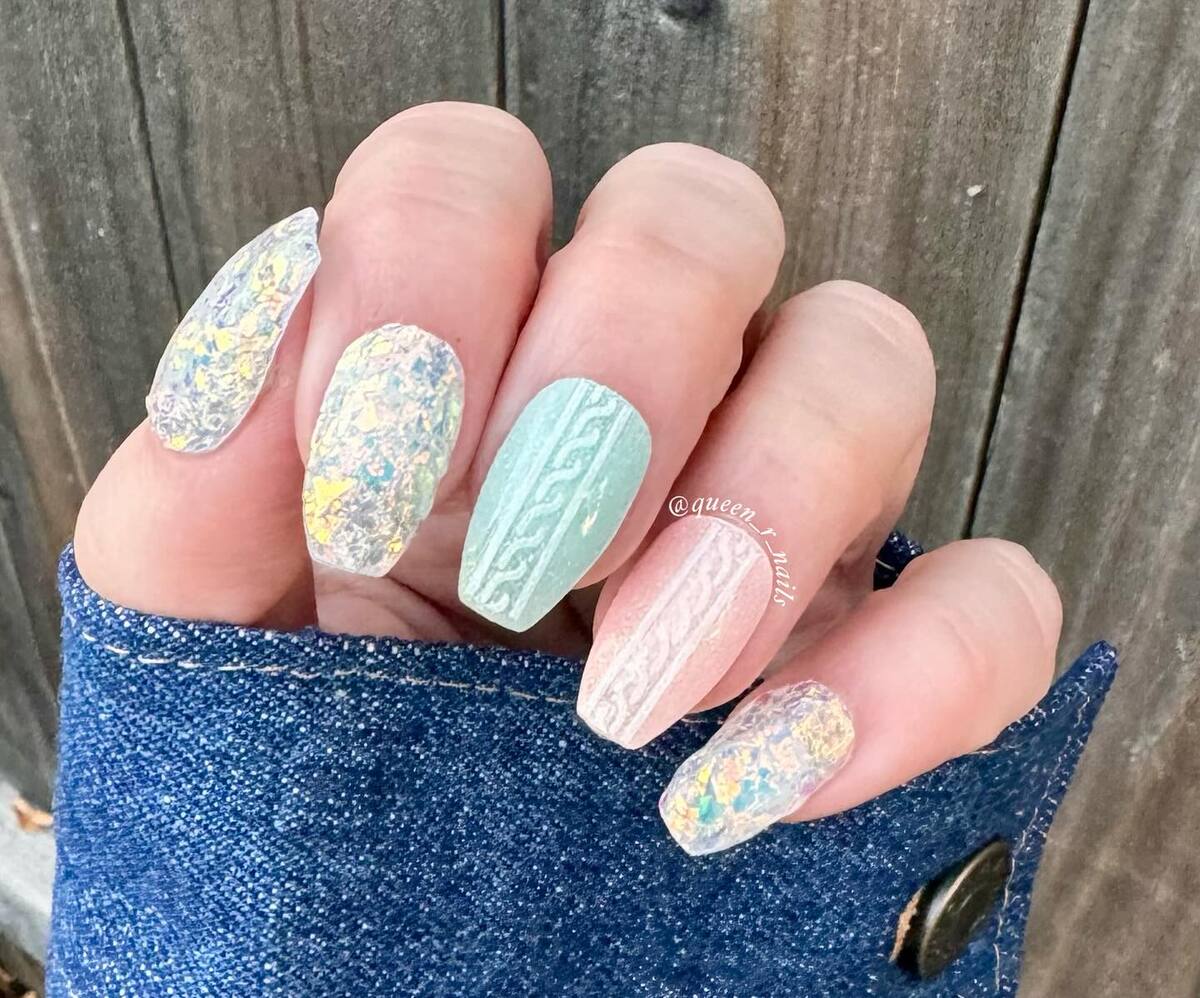 17. Iridescent Pastel Sweater Nails