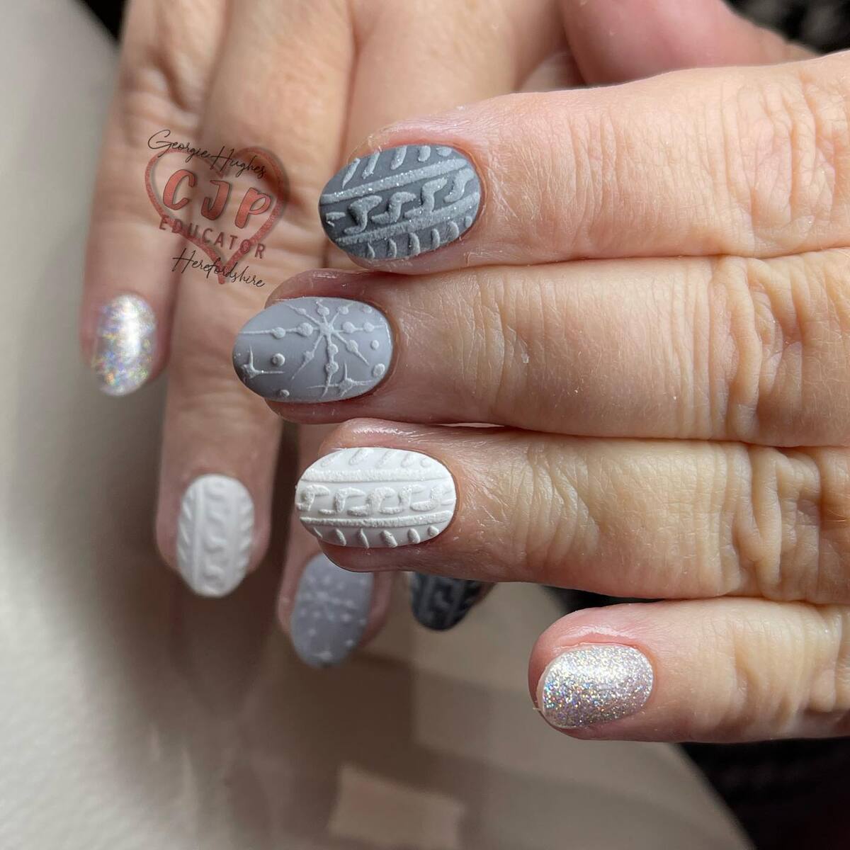 2. Textured Knit-Inspired Winter Nails