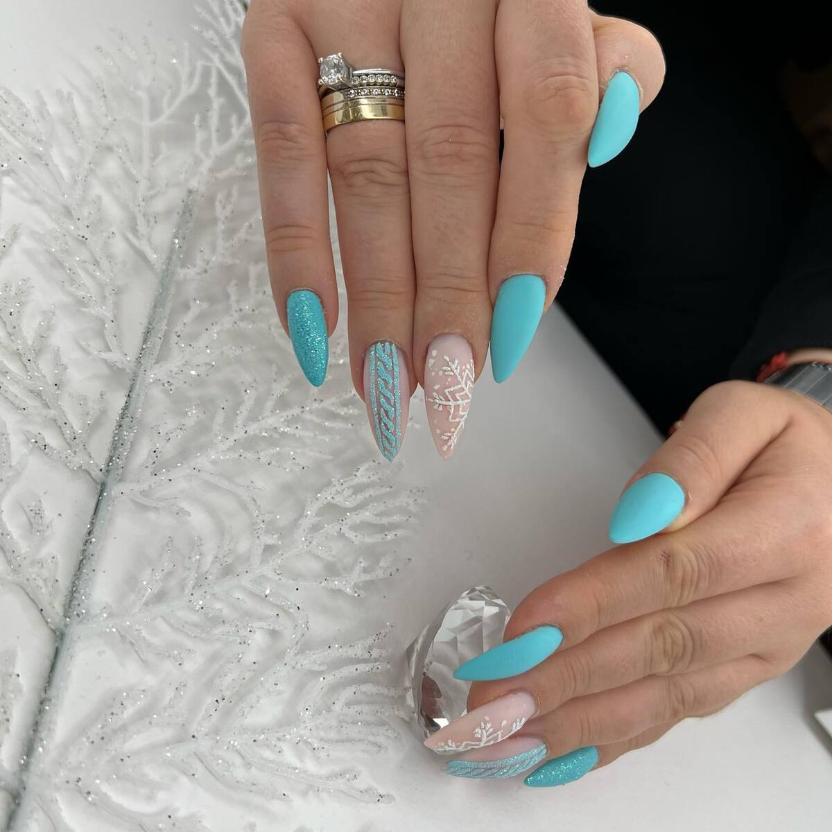 6. Frosty Winter Charm